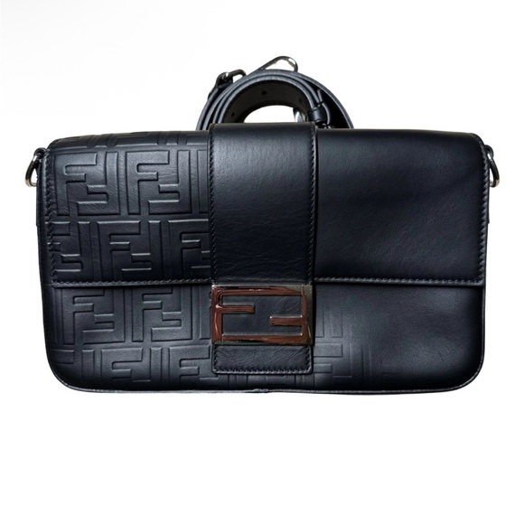 FENDI baguette Zucca Black Leather bag shoulder crossbody clutch multi mama RARE - Picture 1 of 11
